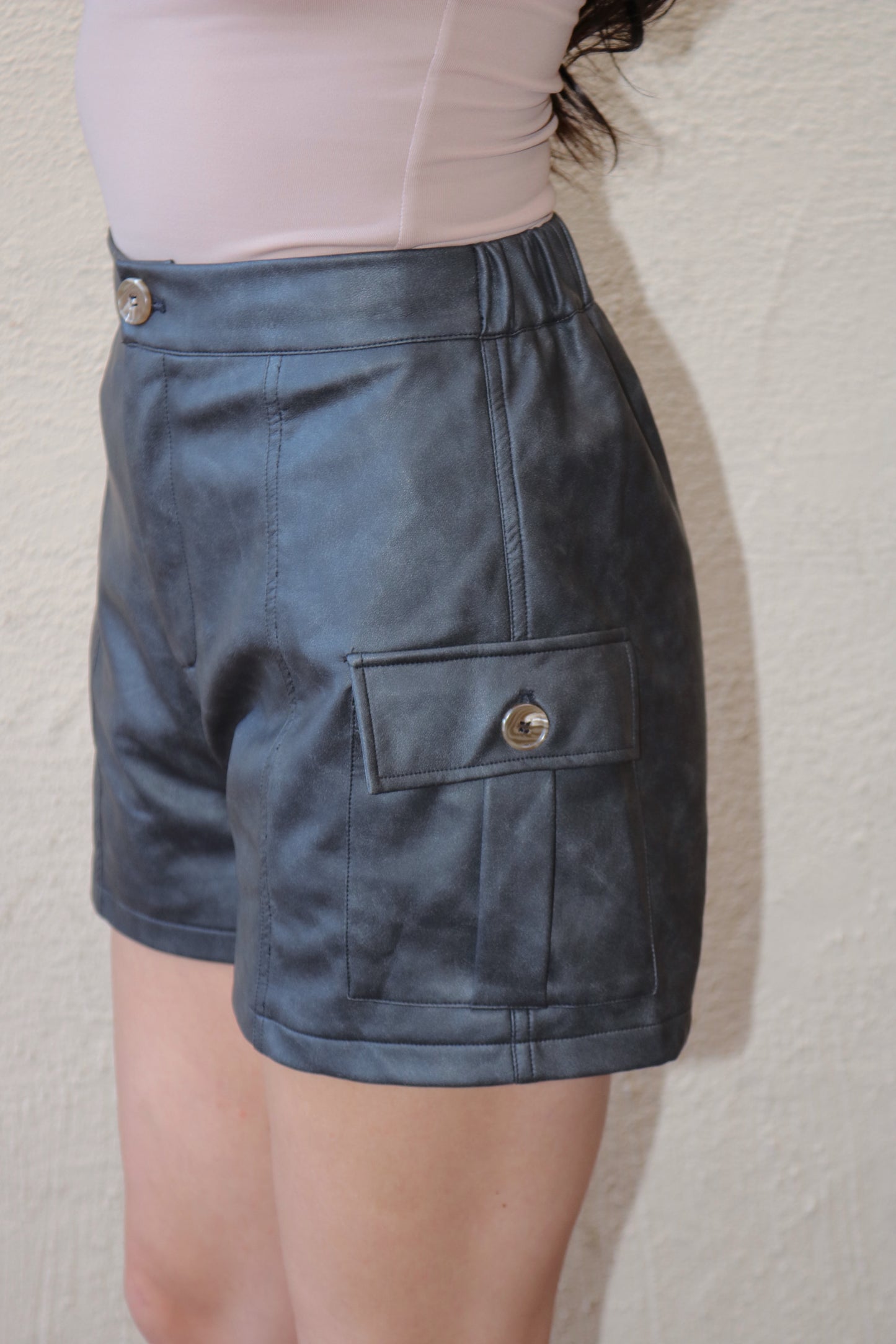 Word On The Street Shorts - Charcoal